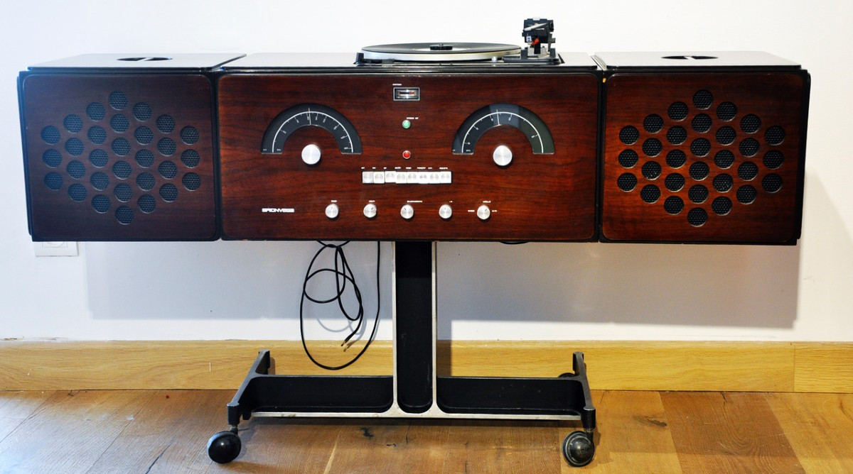 Brionvega RR126 signé Achille Castiglioni 1966