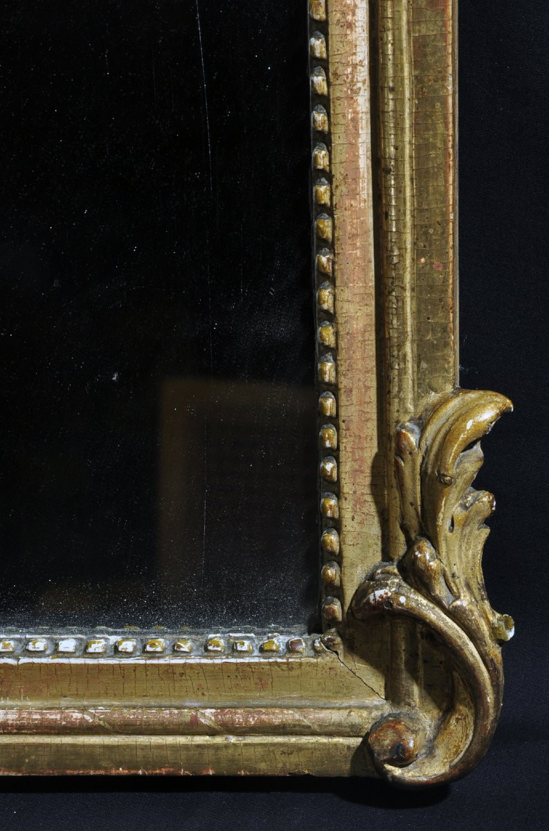 Louis XVI Period Mirror In Carved And Gilded Wood, With A Pediment With A Trophy Of Arms-photo-3