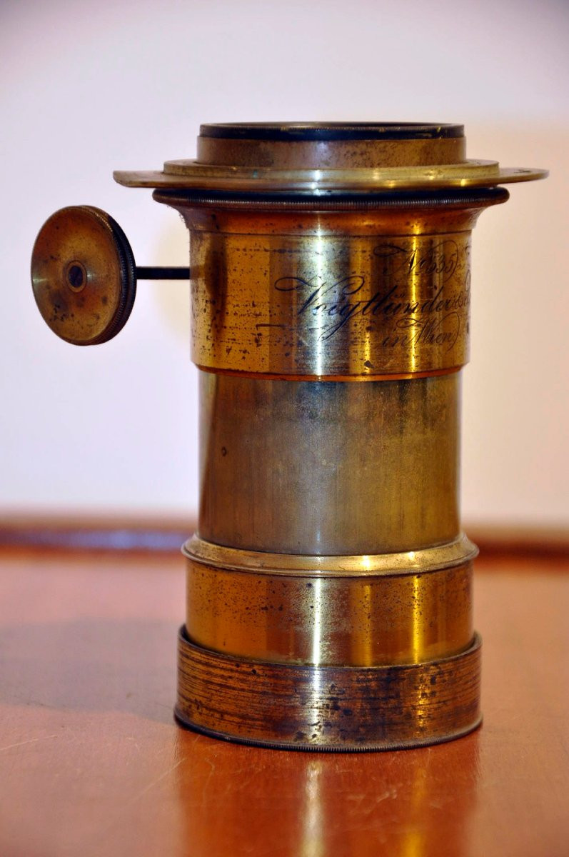 Voigtländer & Sohn Brass Photographic Lens Circa 1843-photo-3