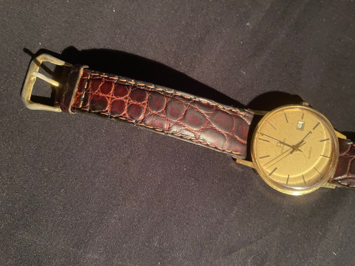 Zenith Men's Watch With Gold Case 