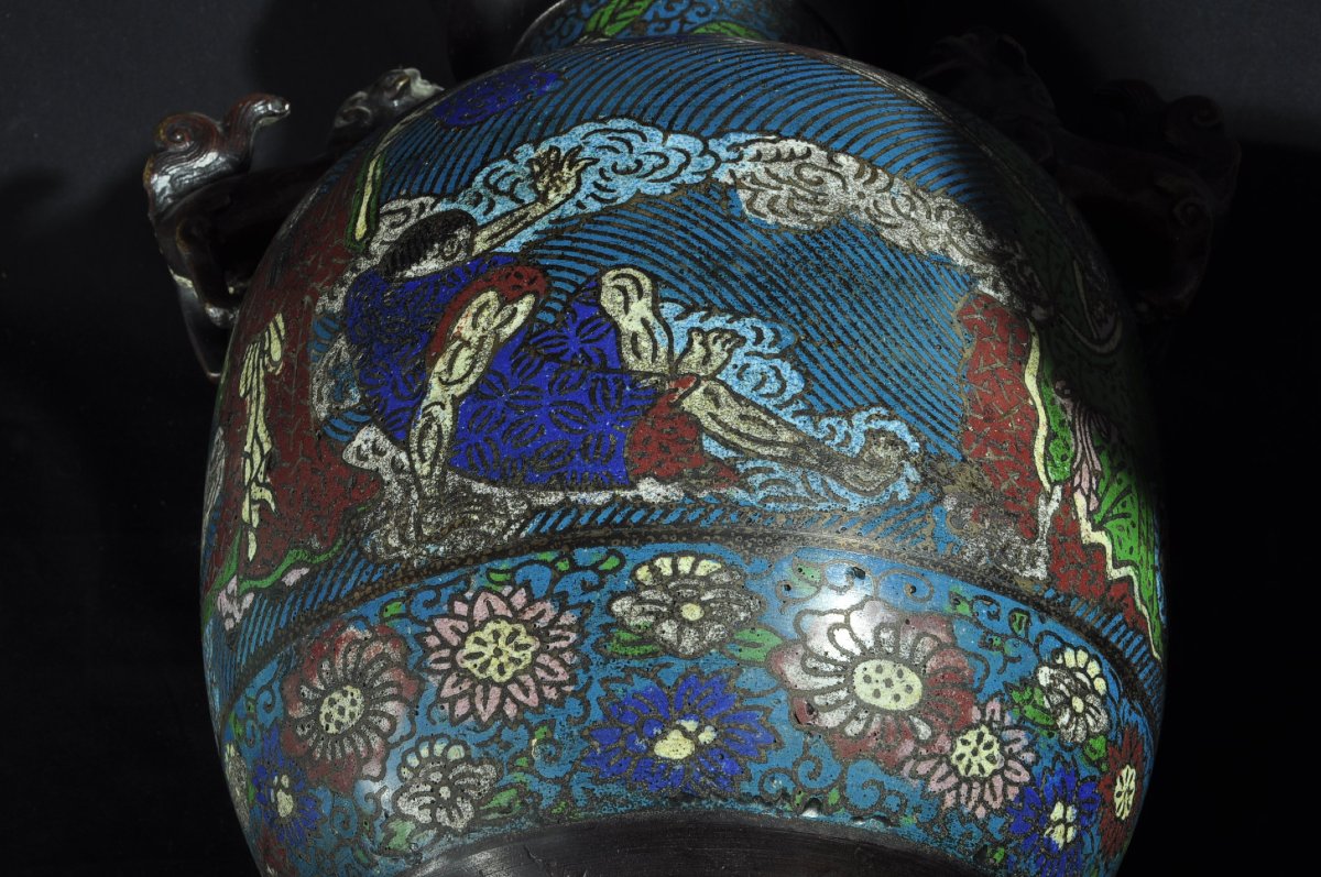 Pair Of Chinese Cloisonné Bronze Vases, Featuring Phô Dogs -photo-4
