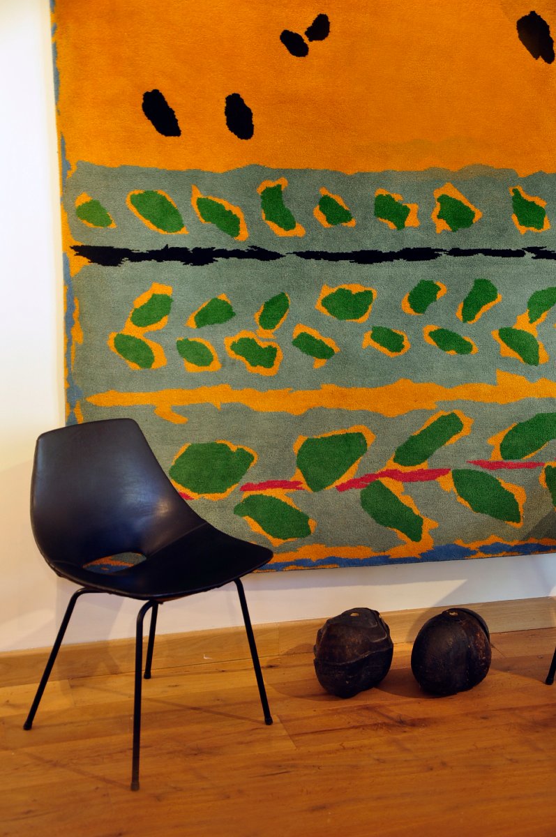 6 chaises tonneaux  Pierre Guariche 