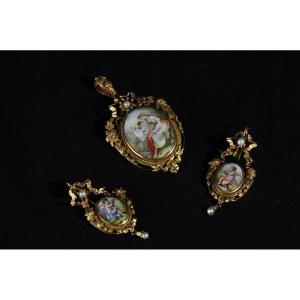 Paire de boucles d'oreilles et sa broche assortie  en or, émail,  Napoléon III 