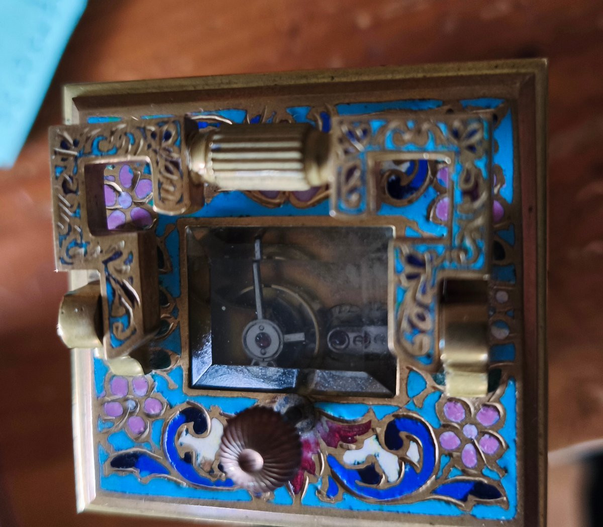 Miniature Travel Clock With Minute Repeater -photo-4