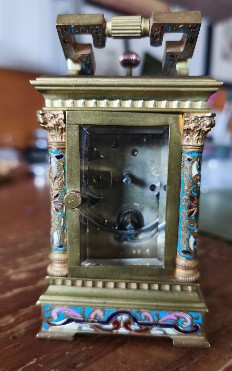 Miniature Travel Clock With Minute Repeater -photo-3