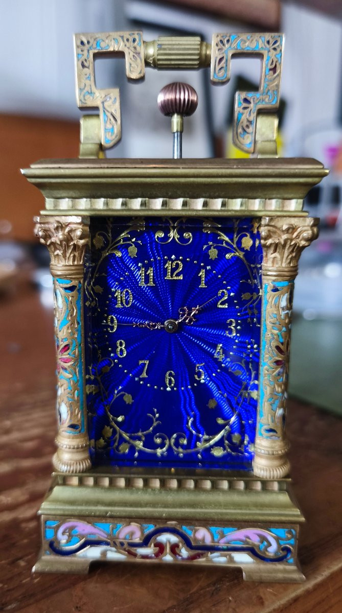 Miniature Travel Clock With Minute Repeater -photo-5