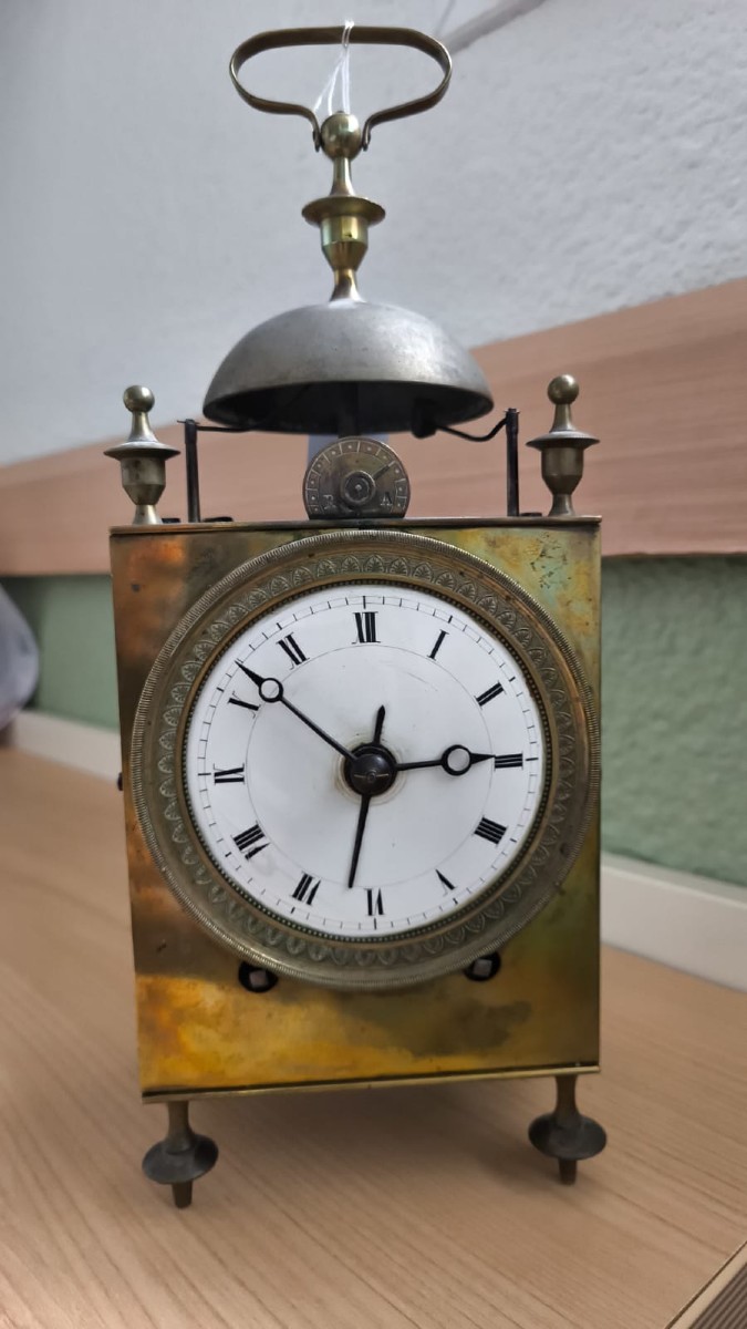 Nasturtium Clock Travel Officer Circa 1820