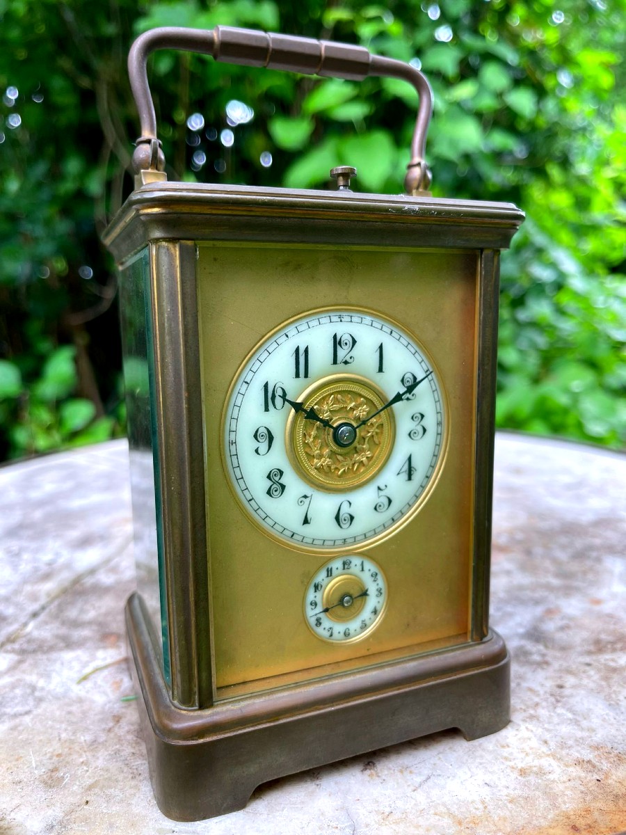Pendulum Clock Officer Travel Striking Quarters
