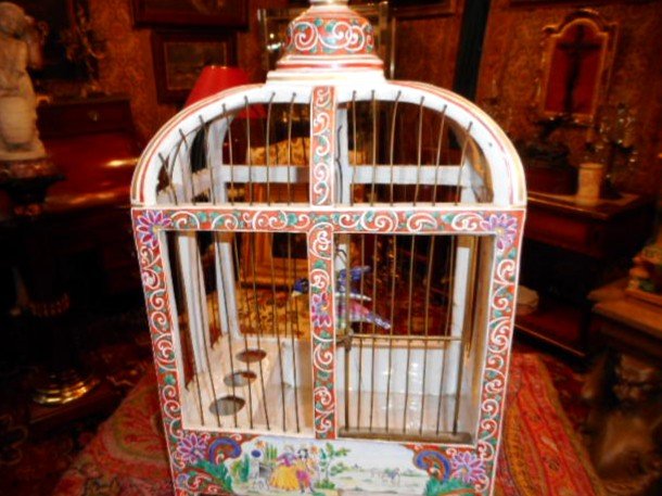 Beautiful Porcelain Cage 19th Time