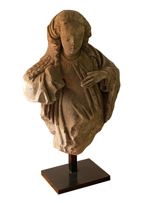 Important Bust Of A Virgin Of The Annunciation