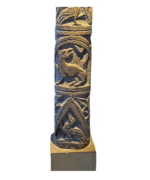 Column Of The First Gothic Art-photo-1