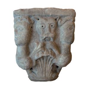 Romanesque Figured Capital, Rhône Valley