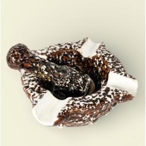 "Fatlava"Cendrier « Pilon et Mortier » de Marius Giuge.