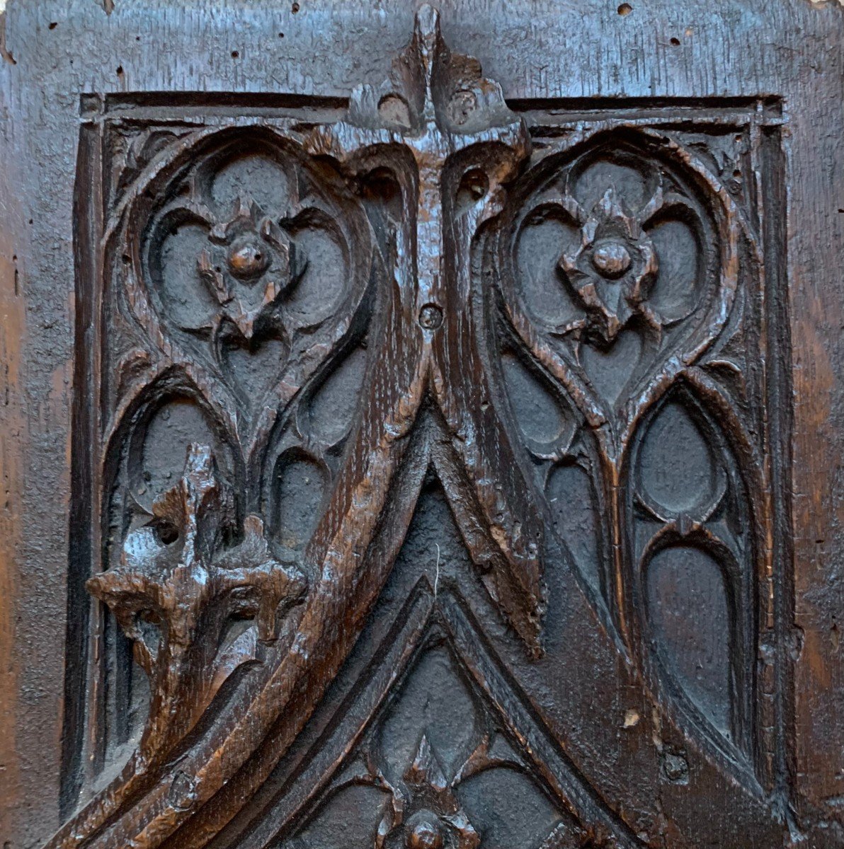 Flamboyant Gothic Panel With 15th Century Fenestration-photo-2