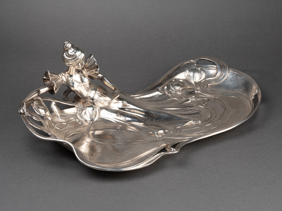 Plat en métal argenté art nouveau-photo-2