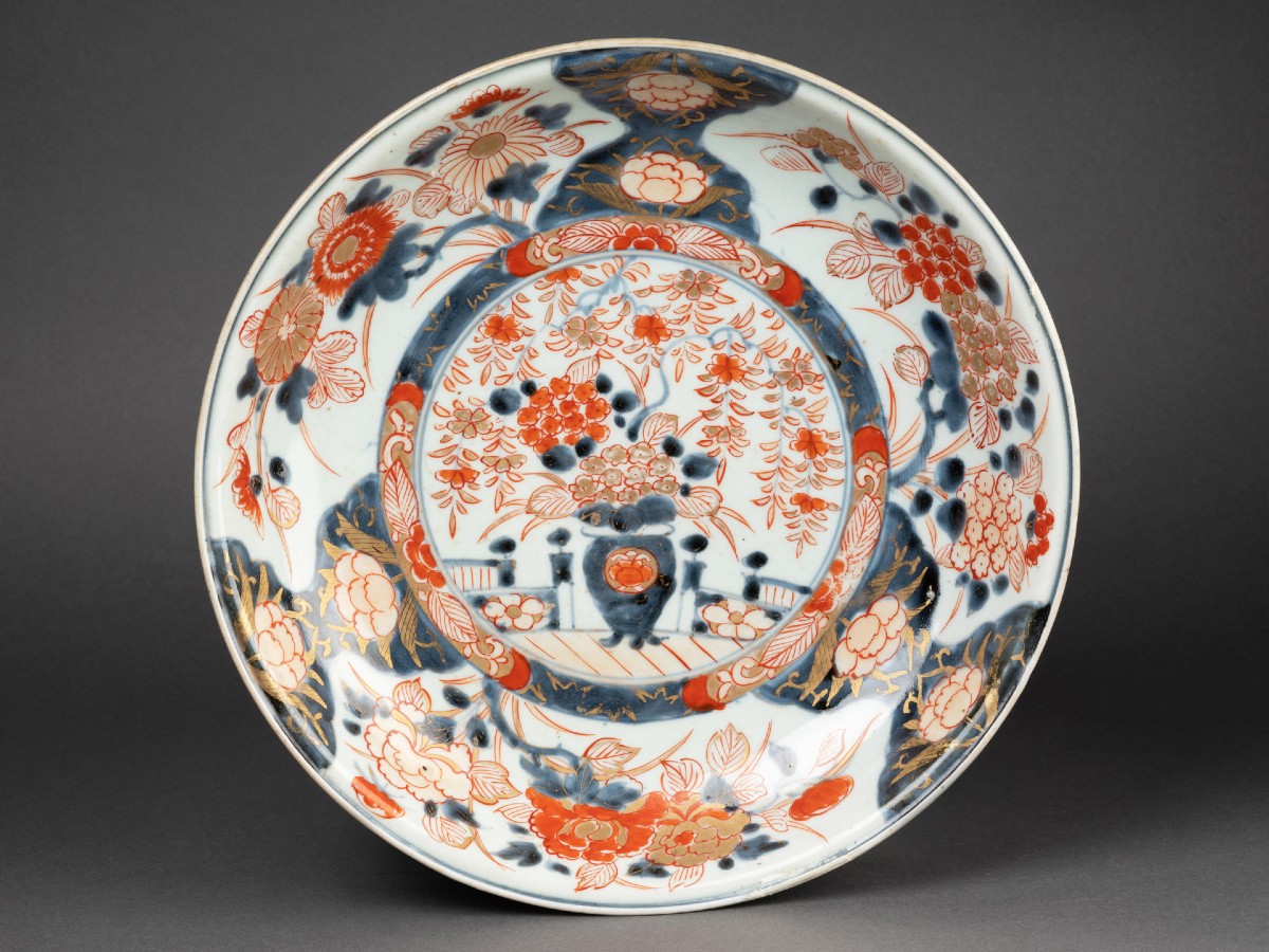 18th Century Japanese Imari Dish