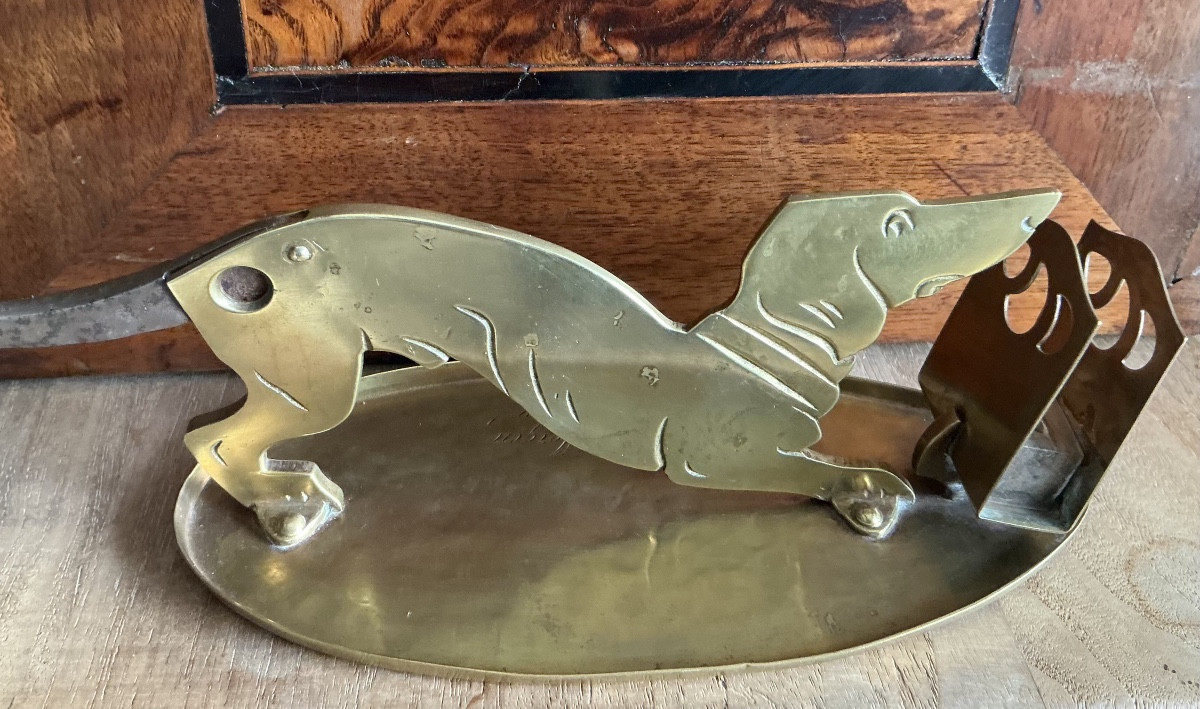 Coupe cigare en laiton en forme de chien  , origine allemande  début XX siècle .-photo-3