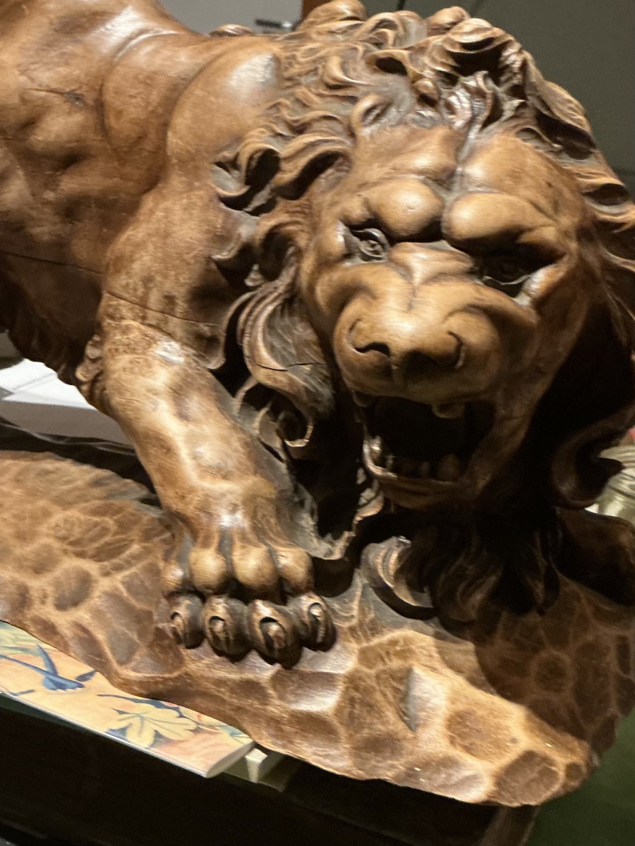 Lion, sculpture en bois ,fin 19 eme .-photo-2