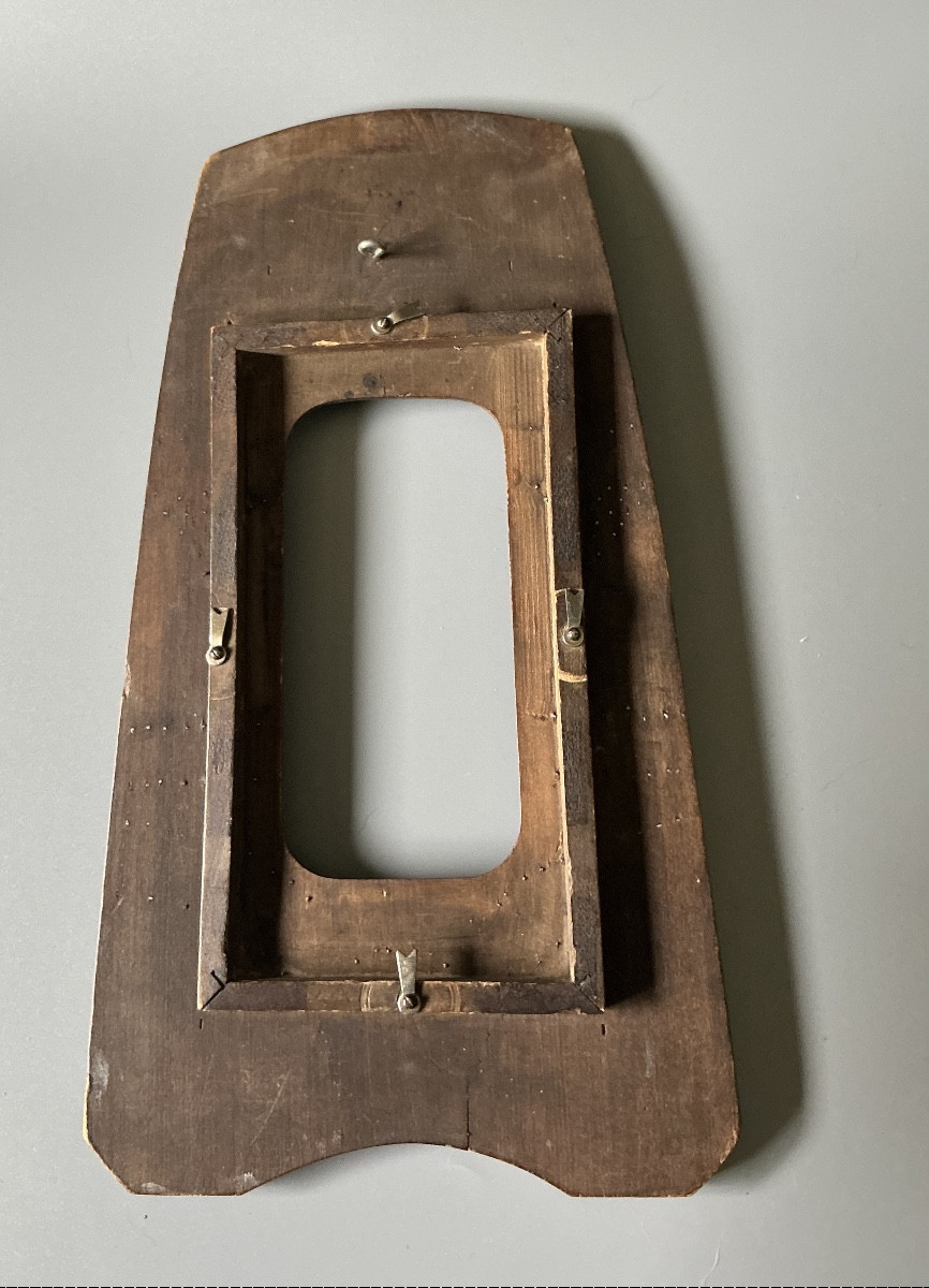 Cadre photographique en bois et cuivre repoussé, esprit dinanderie, Art nouveau et Arts & Craft-photo-2