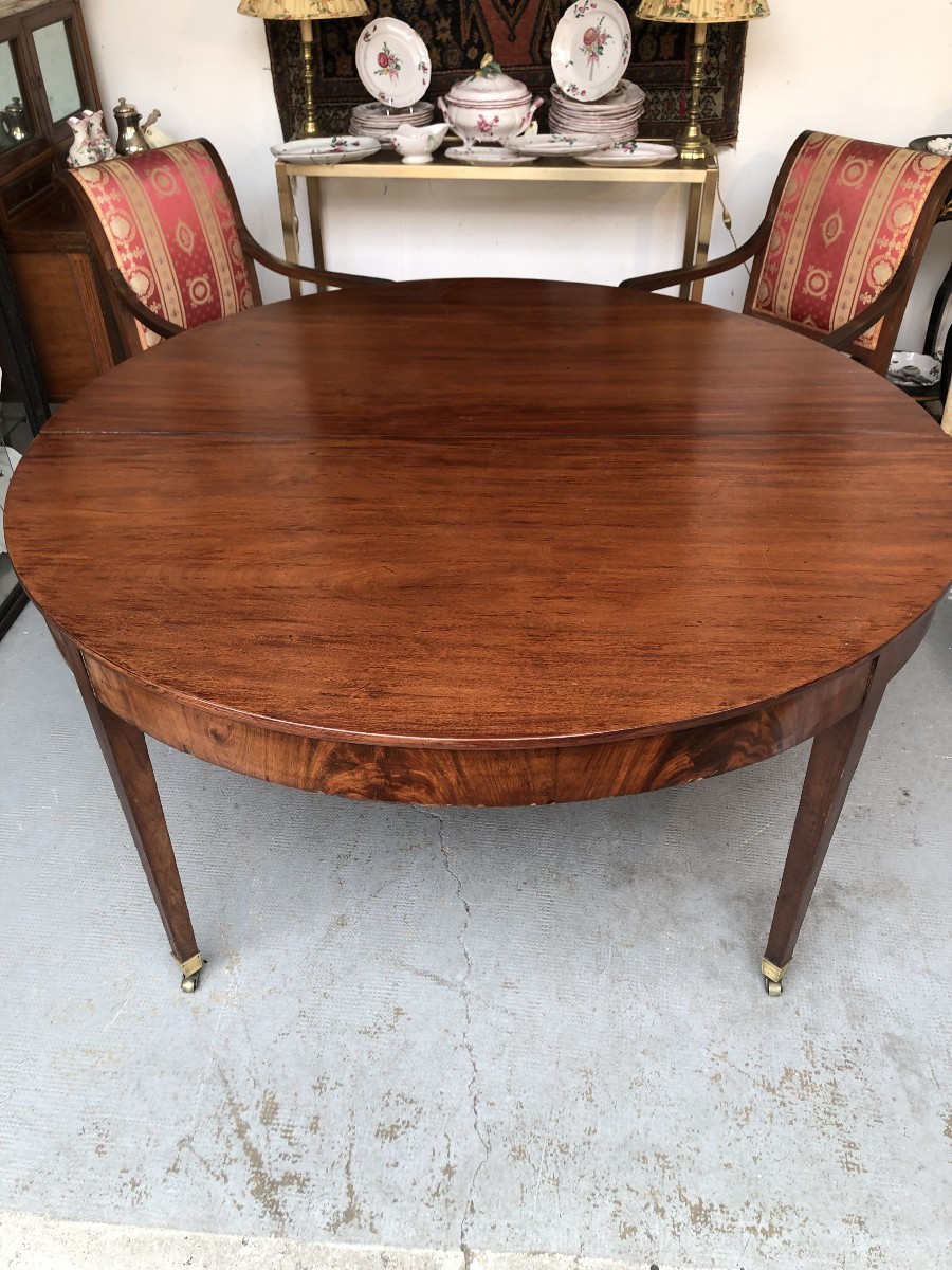 Large Round Mahogany Table Directoire Period End Of The 18th Century -photo-3