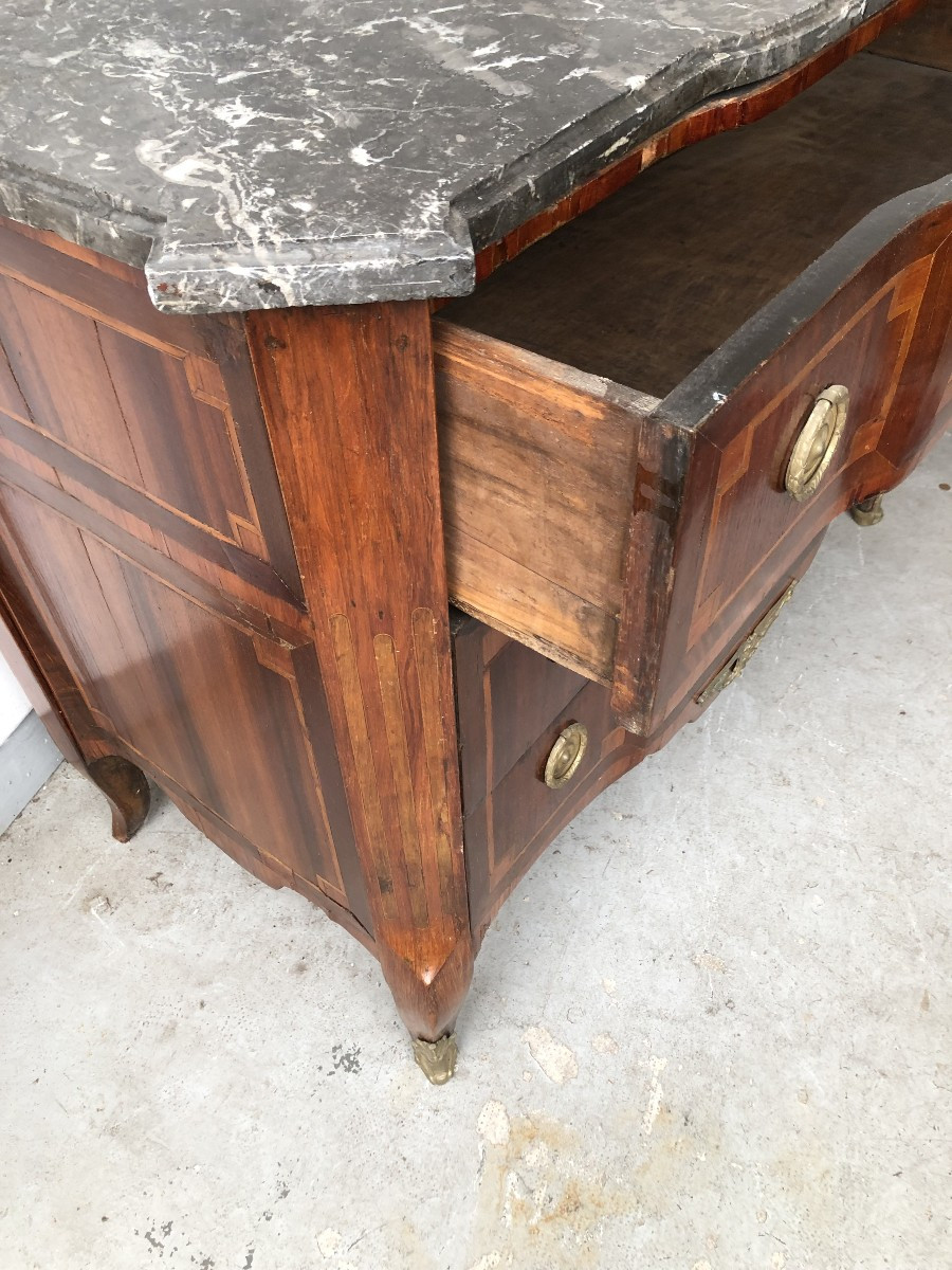 COMMODE A RESSAUT  EN MARQUETERIE XVIII EME SIECLE EPOQUE TRANSITION  ESTAMPILLE  DE BUCHE-photo-6