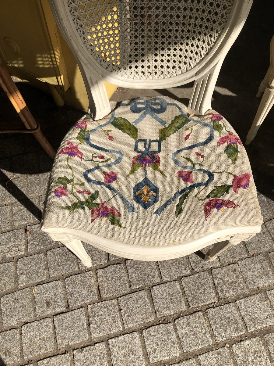 Set Of 3 Medallion Chairs Louis XVI Period 18th Century -photo-2