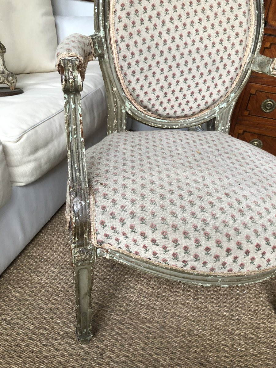 18th Century Medallion Armchair -photo-3