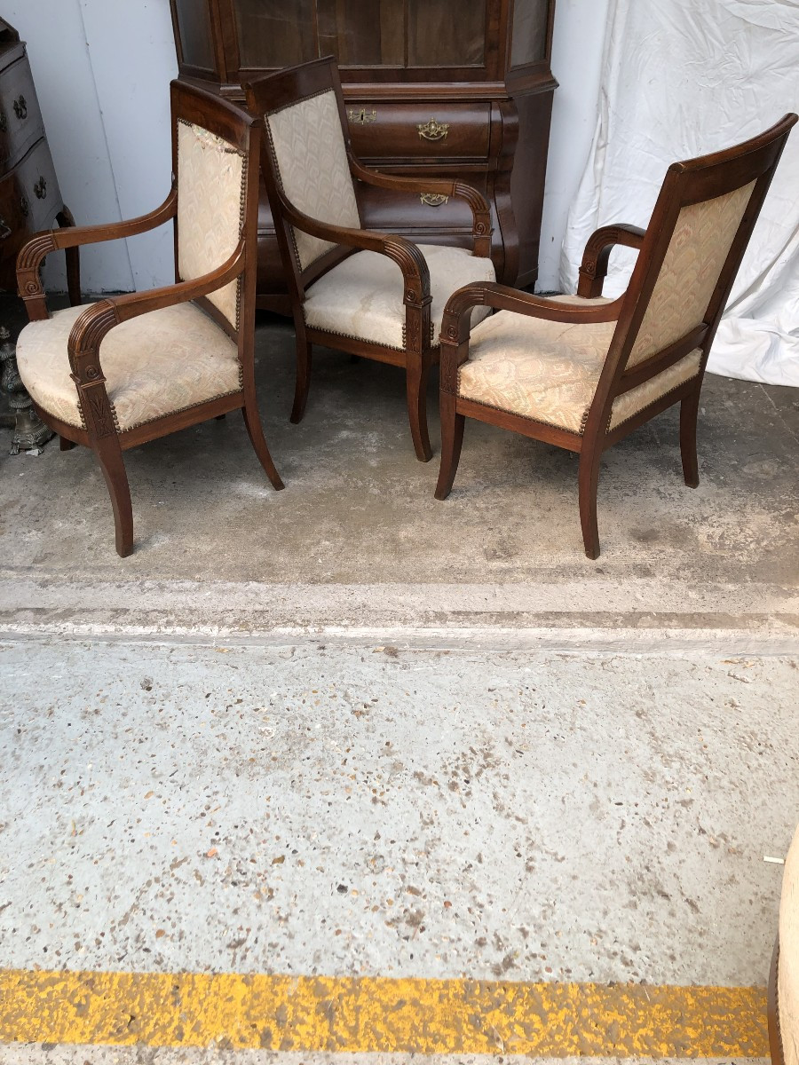 Suite Of 3 Mahogany Restoration Armchairs, 19th Century