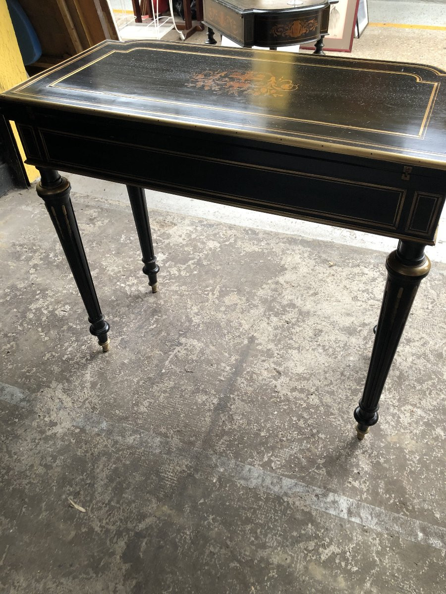 TABLE A JEUX EN BOIS NOIRCI  MARQUETERIE ET LAITON  XIX EME SIECLE NAPOLEON  III-photo-5