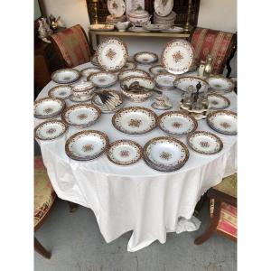 SERVICE DE TABLE FAIENCE FINE  DE BORDEAUX J VIEILLARD  MODELE LOUIS XV 