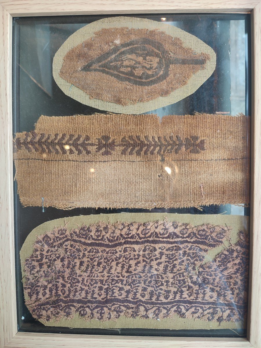 Fabric Fragments Count. Egypt . 5th Century.-photo-4