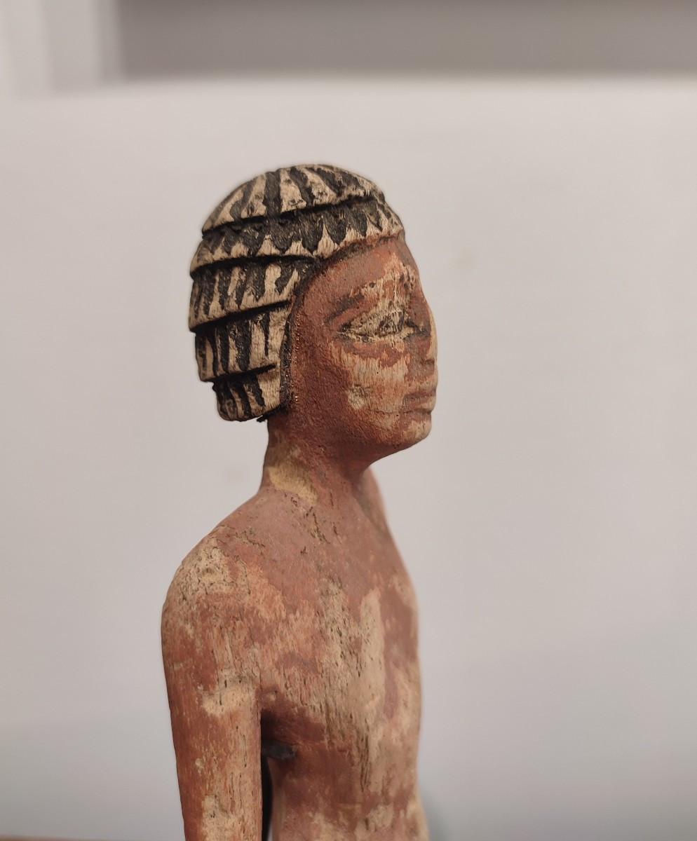 Personnage masculin de barque funéraire. Egypte Ancien Empire.-photo-3