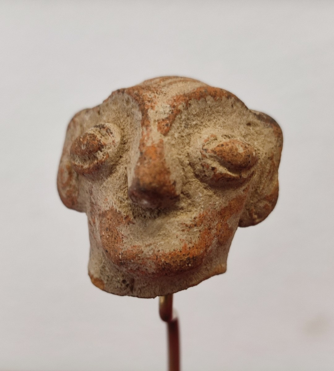Head Of A Votive Statuette. Syro-hittite Civilization. Ceramic-photo-2