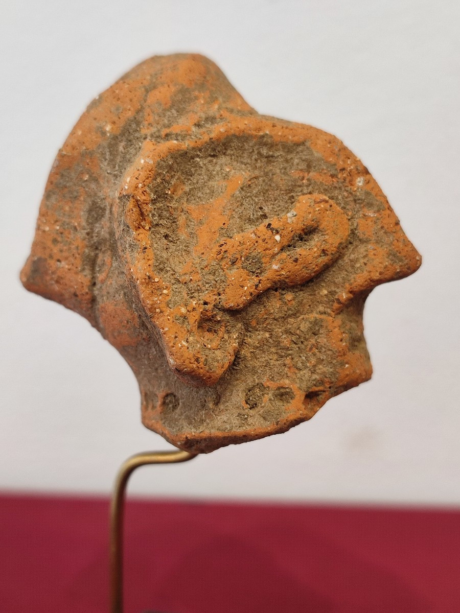 Tête de statuette votive. Civillisation Syro Hittite. Céramique-photo-2