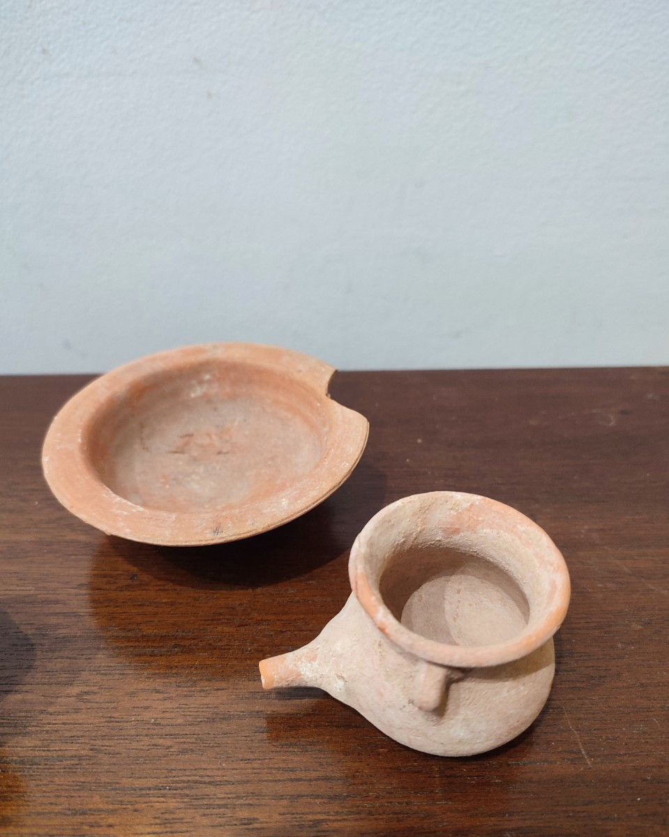 Objets du bassin méditerranéen. Nabatéens du 2 ème siècle.-photo-1