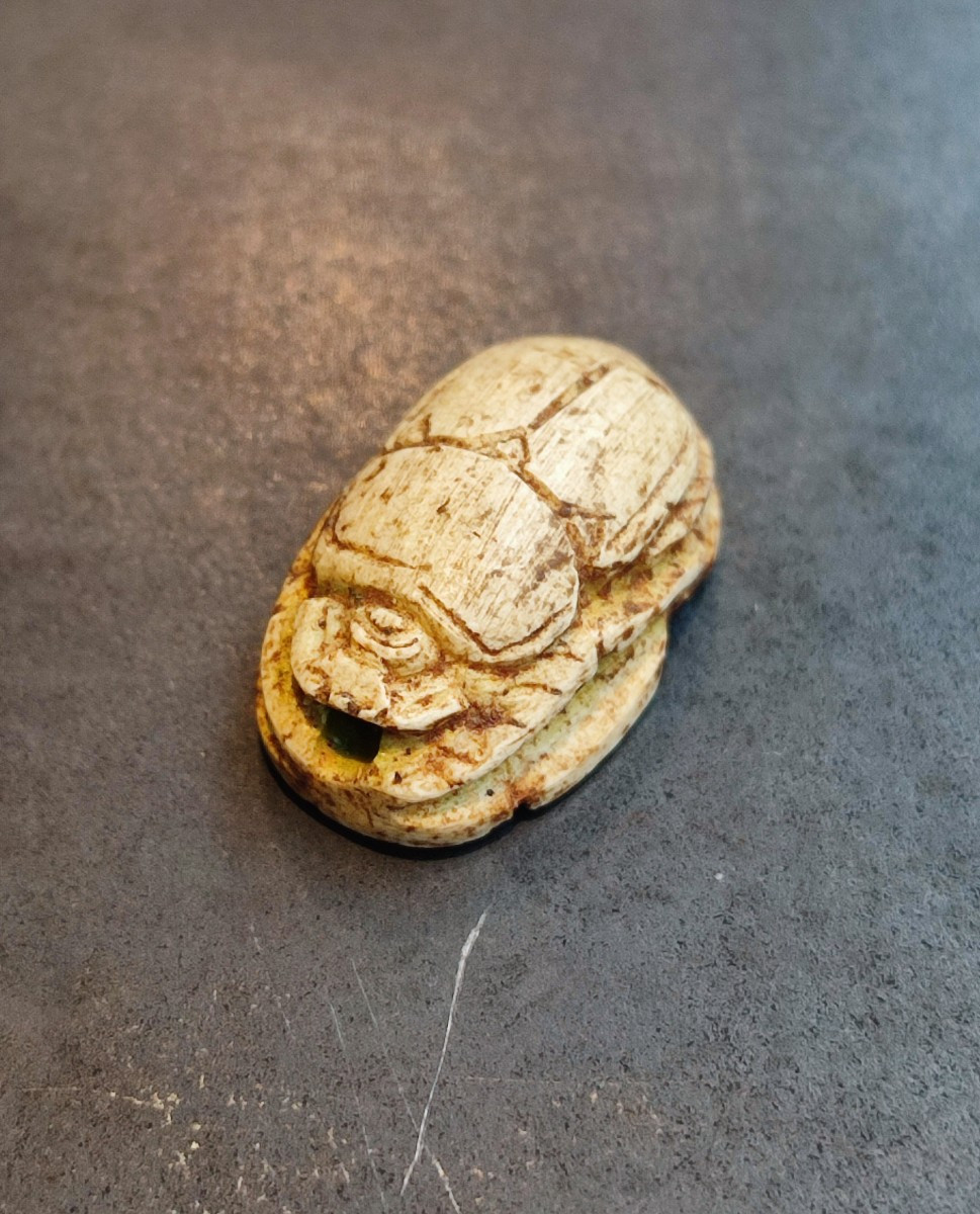 Scarabée en stéatite. Egypte de la basse époque 