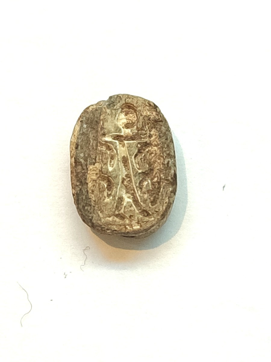 An Inscribed Scarab And An Amulet. Late Period Egypt -photo-3