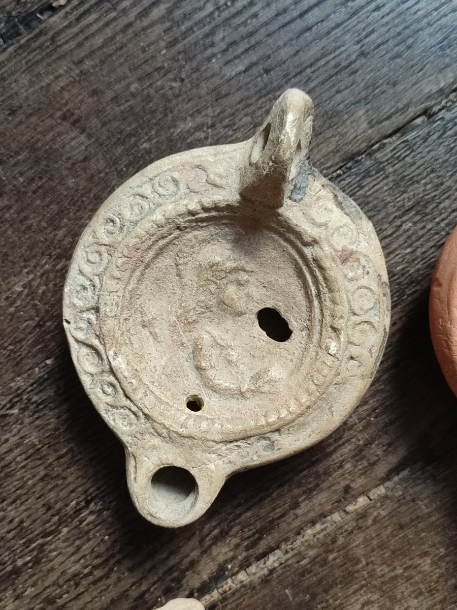 Carthage. 4 Oil Lamps -photo-2