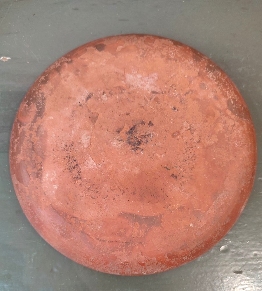 Delicate Roman Plate. Red Glaze.-photo-2