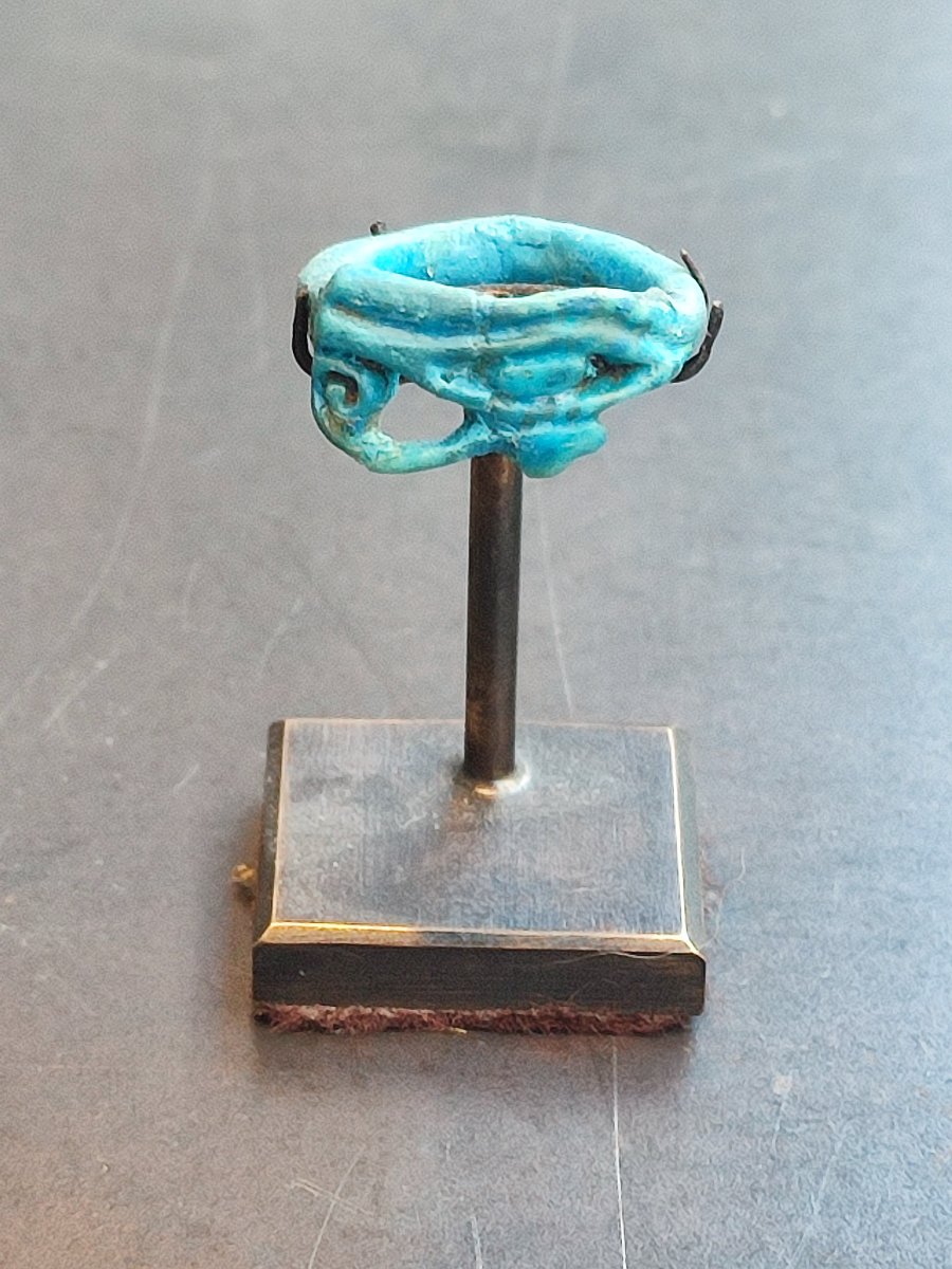 Amulette oeil d'Horus, bague Egypte du Nouvel Empire 