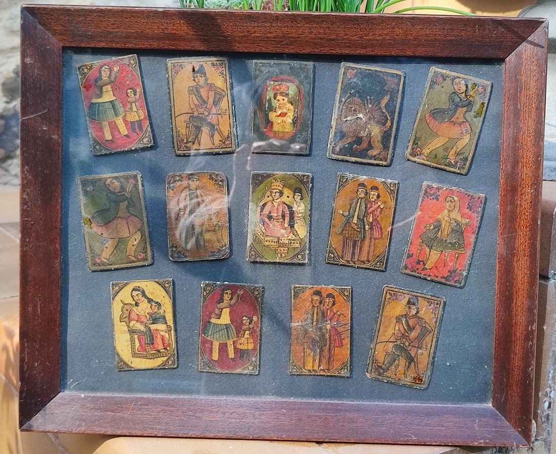 Miniatures kadjar sur cartes à jouer. 19 ème siècle 