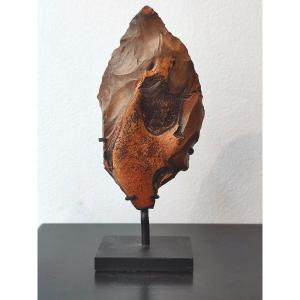 Silex Taille. Egypte. Patine Dite "chocolat". 350 000 ans.
