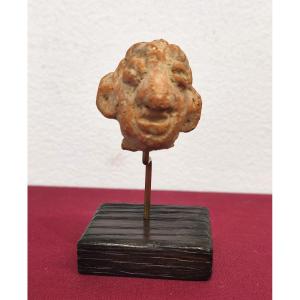 Tête masculine. Culture Syro-Hittite. 15 ème siècle avant JC