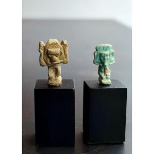 Deux amulettes du Dieu Shou. Egypte de la Basse Epoque . 6 ème siècle avant J.C