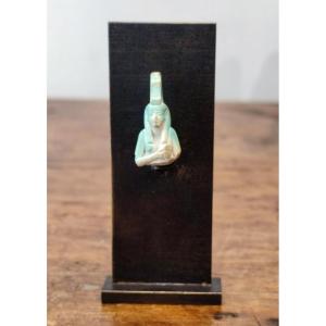   Isis Amulet, Late Period Egyp