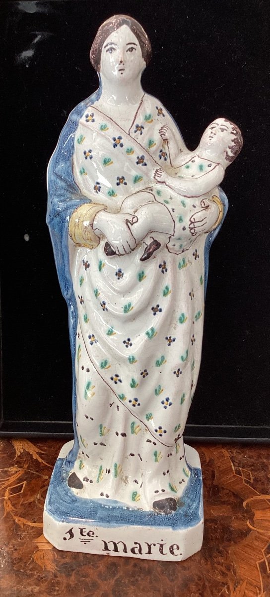 Vierge à l’enfant en faïence - Époque XIXe