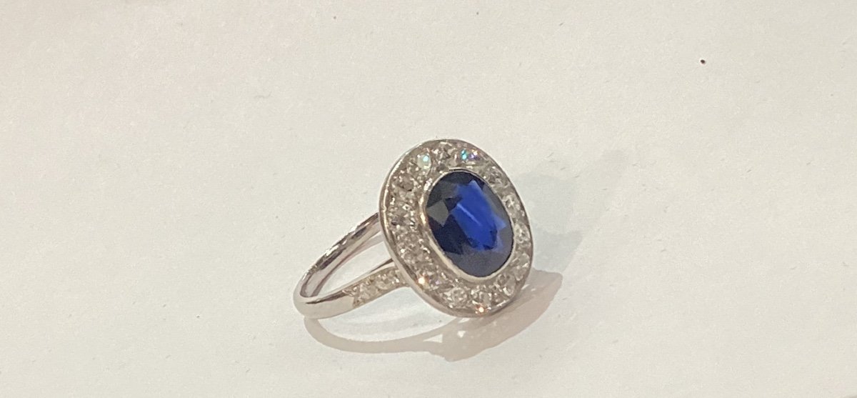 Pompadour Ring In Platinum, Sapphire And Diamonds-photo-7