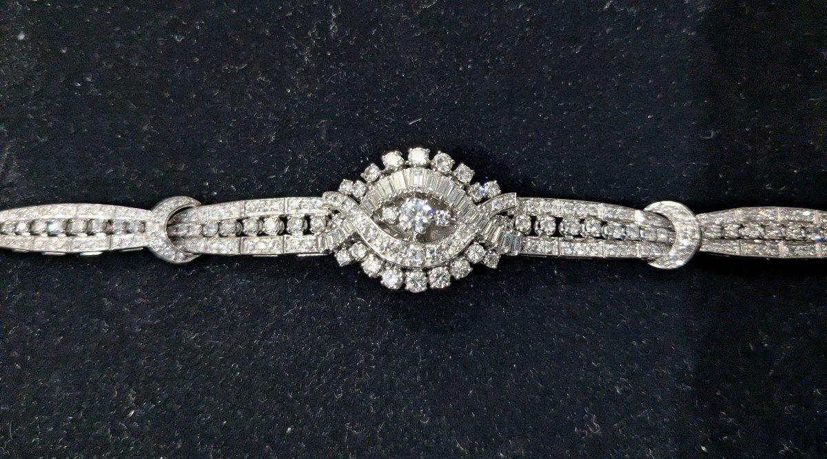 Montre dite secrète en or gris, platine et brillants - vers 1960-photo-3