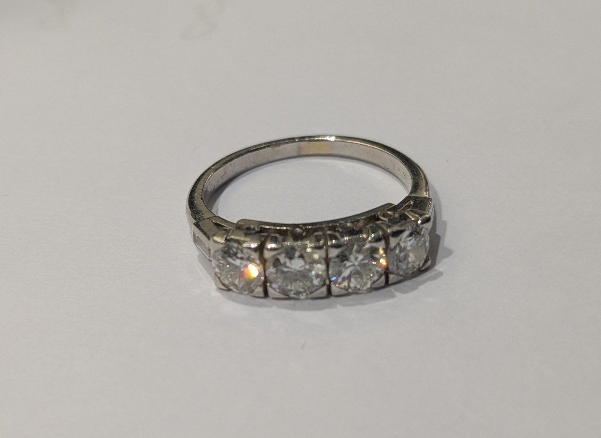 River Ring In White Gold And Diamonds -photo-1