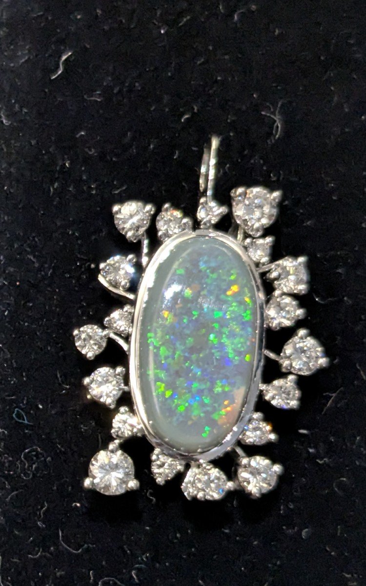 Pendentif en or gris, opale et diamants, époque 1960-photo-3